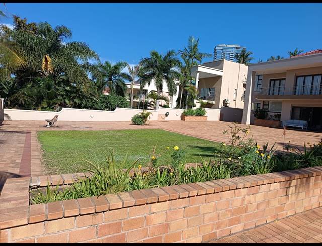4 BEDROOM HOUSE FOR SALE IN UMHLANGA CENTRAL